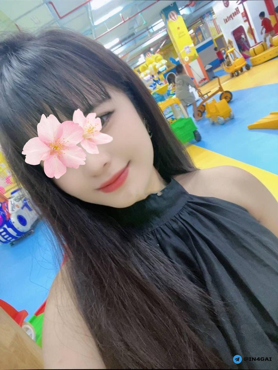 ❤️ KHÁNH LINH ❤️ Thiếu nữ Sexy - Dáng xinh Ngực đẹp
