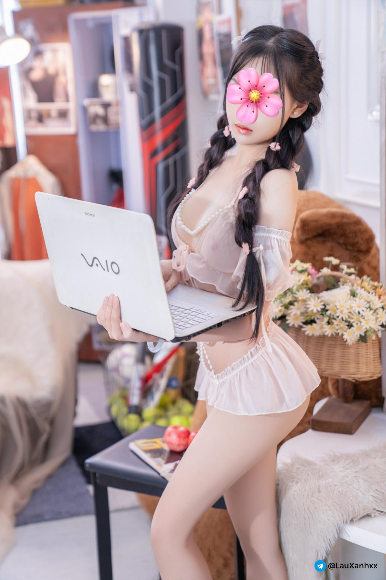 TIỂU BỐI 165cm XINH XẮN, NGỰC ĐẸP, DÁNG CHUẨN DỊU DÀNG