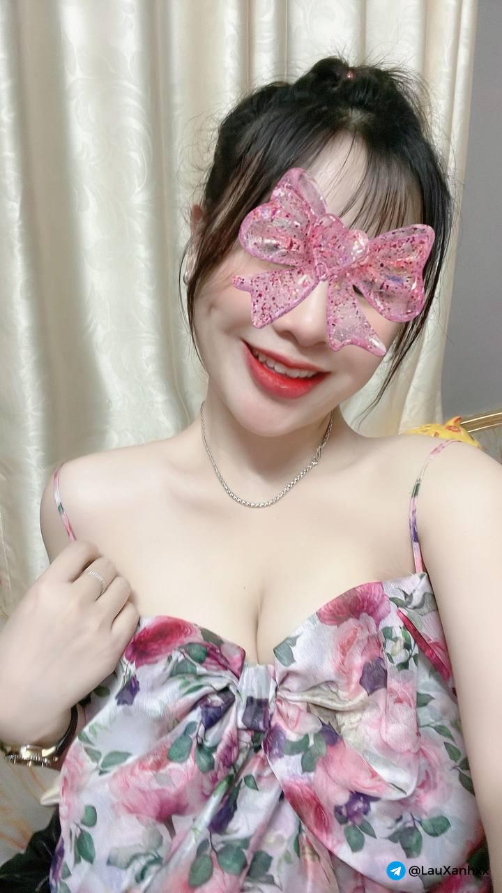 NGỌC NHI ❤️❤️ GÁI XINH DÂM QUYẾN RŨ - VÚ TO BƯỚM TƯƠI - NGƯỜI TÌNH TUYỆT VỜI DỄ THƯƠNG