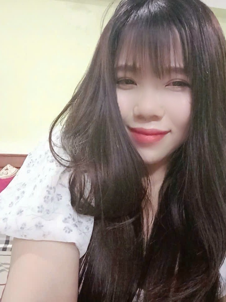GÁI DÂM LINH NHI_HÀNG GIÁ RẺ BAO NGON LÀM TÌNH RẤT PHÊ