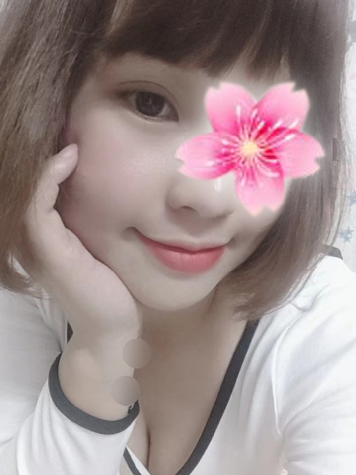 Kim My - Em gái sexy gợi cảm, phục vụ khách tốt