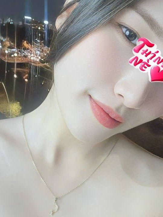 QUỲNH NGA - Em gái cực dâm, dịch vụ tốt