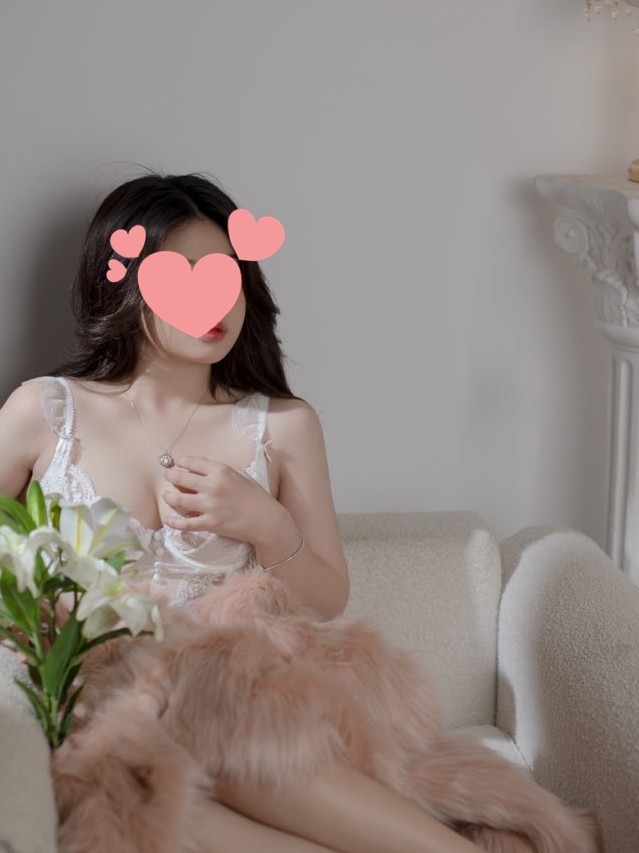 MẪN NGỌC - Em gái nhiệt huyết, phục vụ tốt