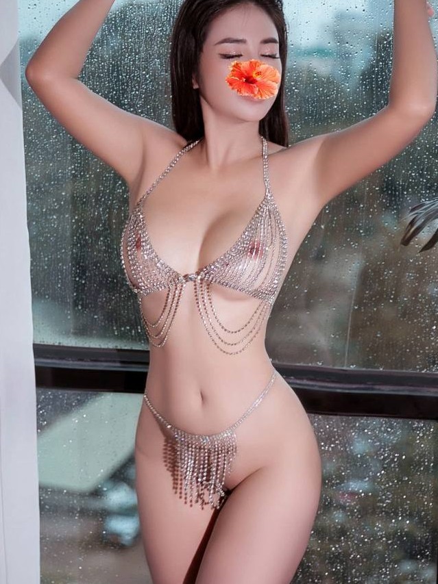 Siêu Phẩm Tina - Body Bốc Như Gái Mới Lớn, Massage Thái Massage Body