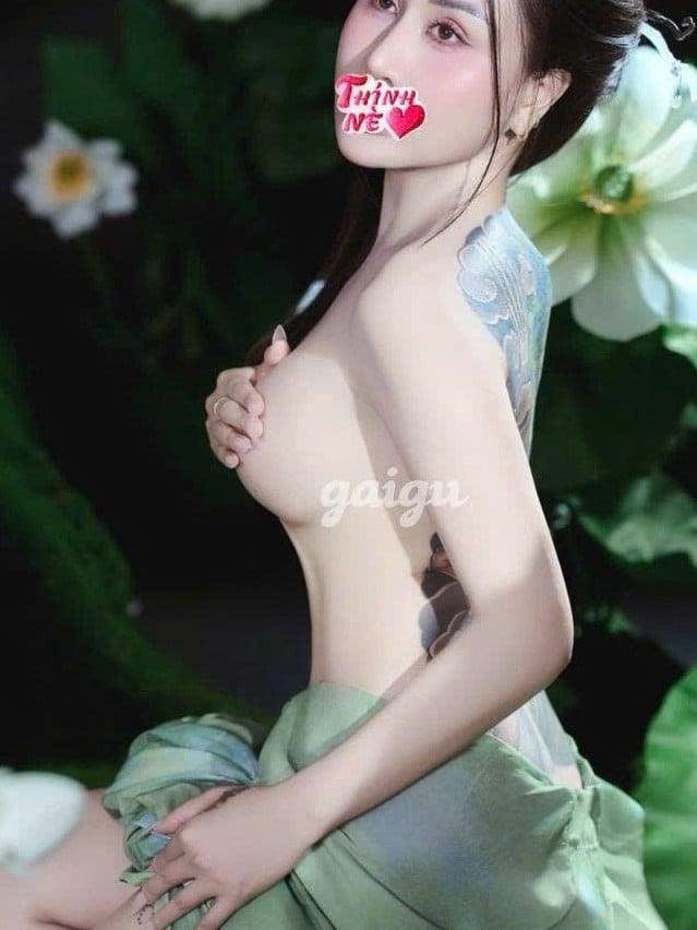 ☘️ANA☘️ Mát xa Nuru phê như hút cỏ, có chơi 3p với 2 em liếm mút cực bén