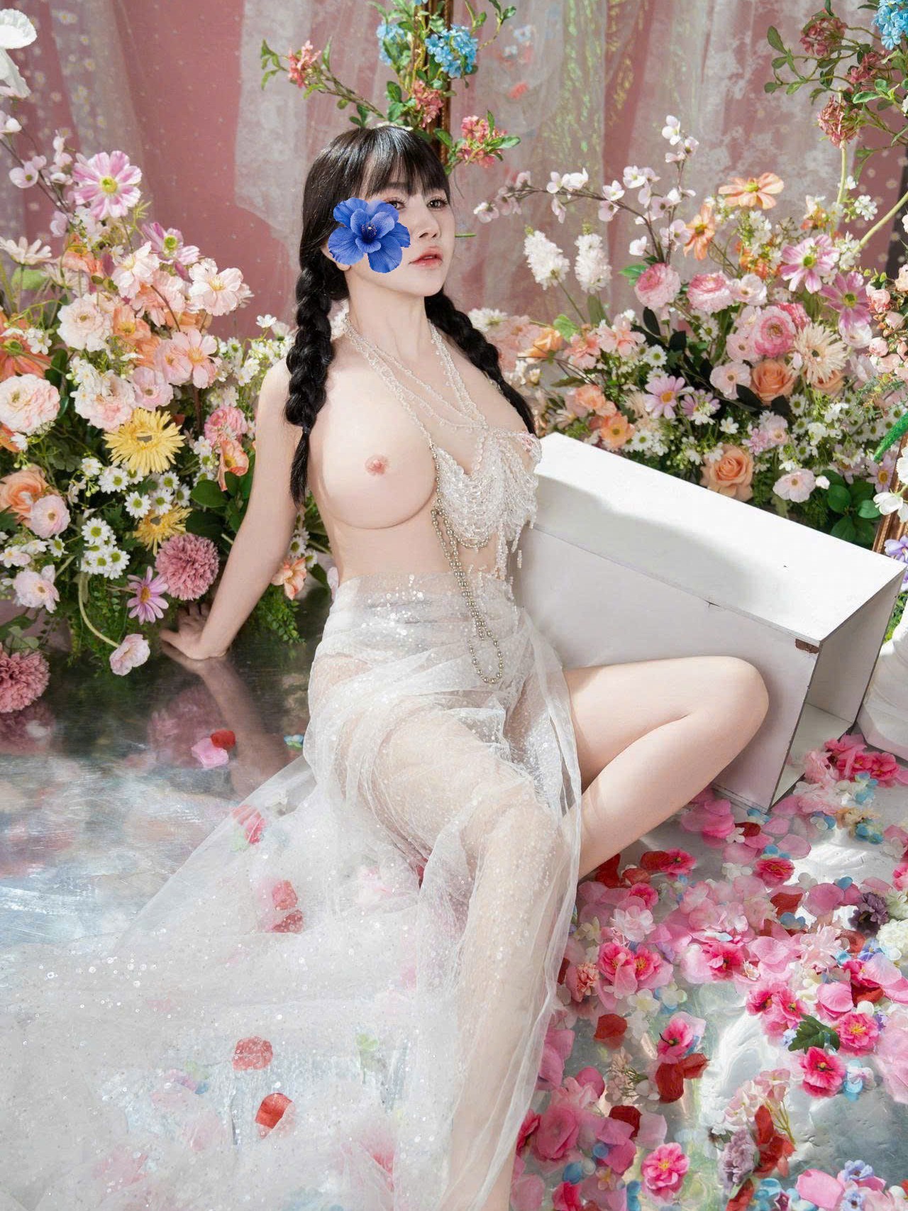 Huyền Anh - Gái Gọi Gợi Tình, Phục Vụ Tận Răng
