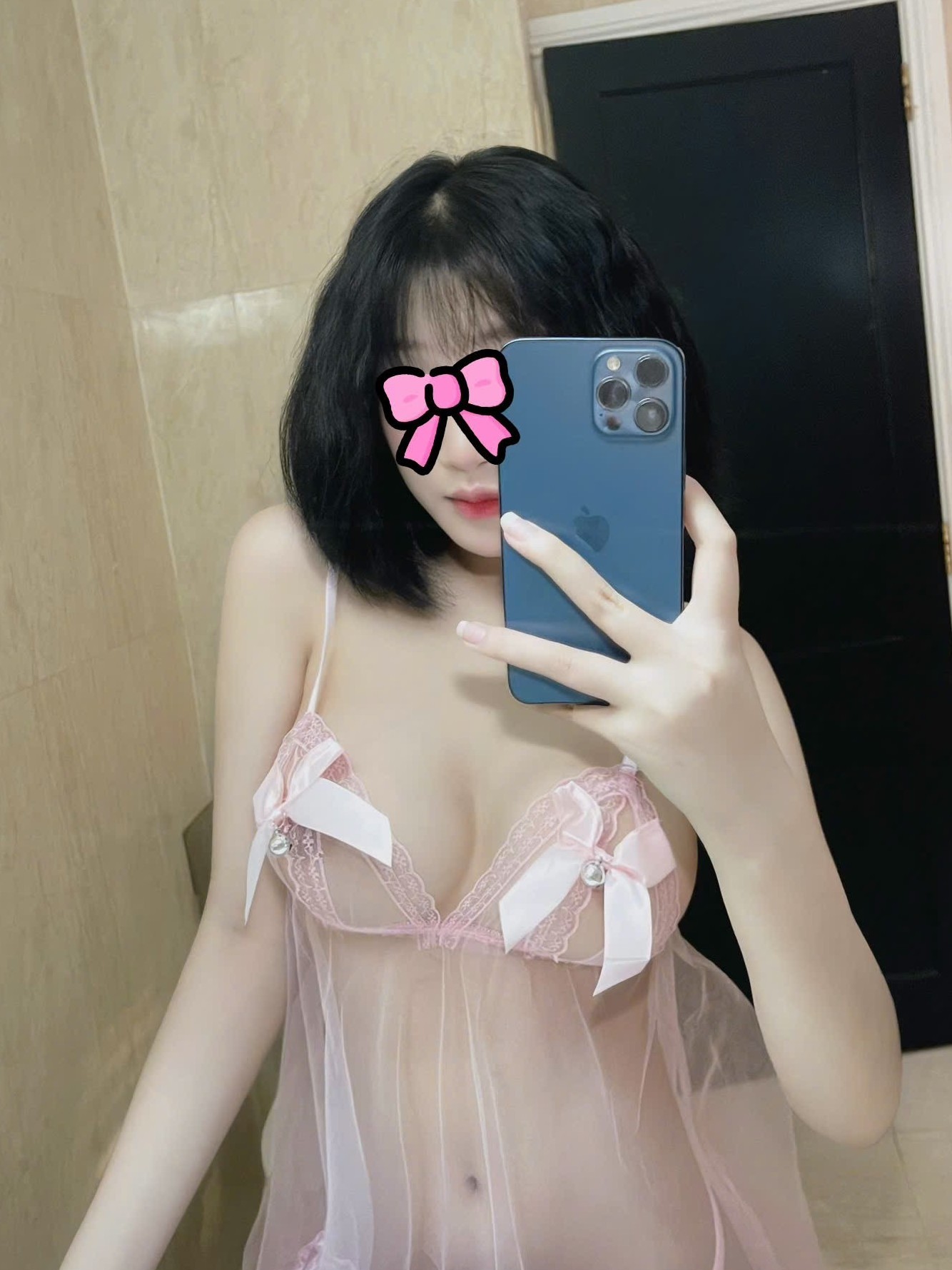 Bé Dâu – Em non ngon, da trắng, mông cong, bj liếm ngập cán
