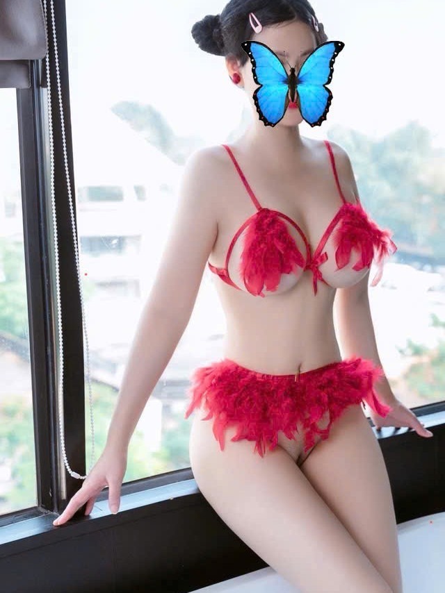 Bé Chúc, xinh baby gái ngoan, bím đẹp dâm chiều chuộng như người yêu