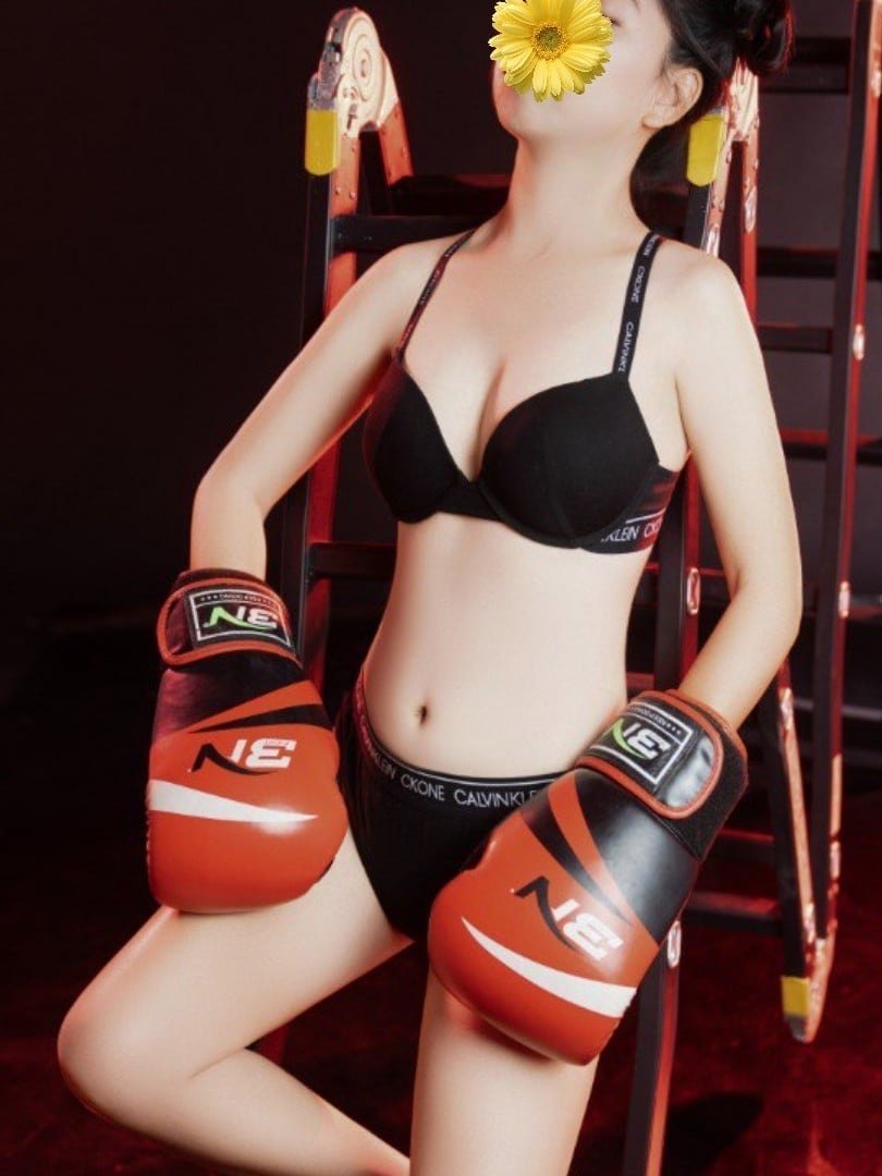 Tiểu Vy ❤️ Lolita dễ thương ❤️ Chiều khách hết ga hết số