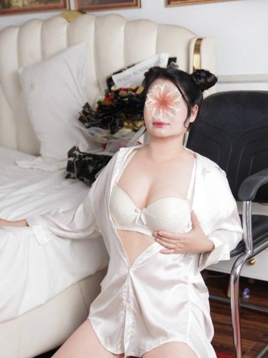 Mai Thuý – Gu tình cảm nhẹ nhàng, chịch êm ru mà phê lòi ae ơi