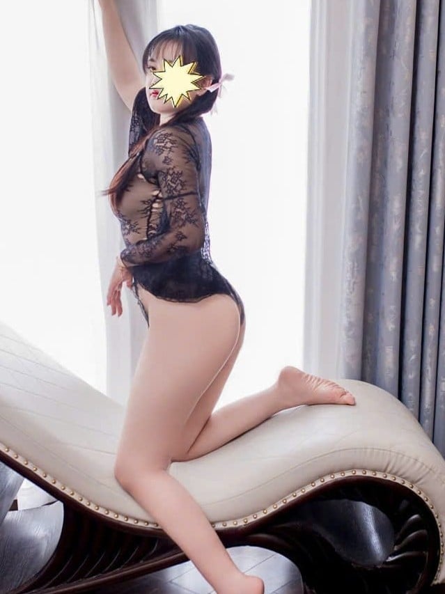 Ly Na Babe ✅ 2k xinh non múp ✅ vú bím mông tươi rói, hàng trung bình khá đáng thử
