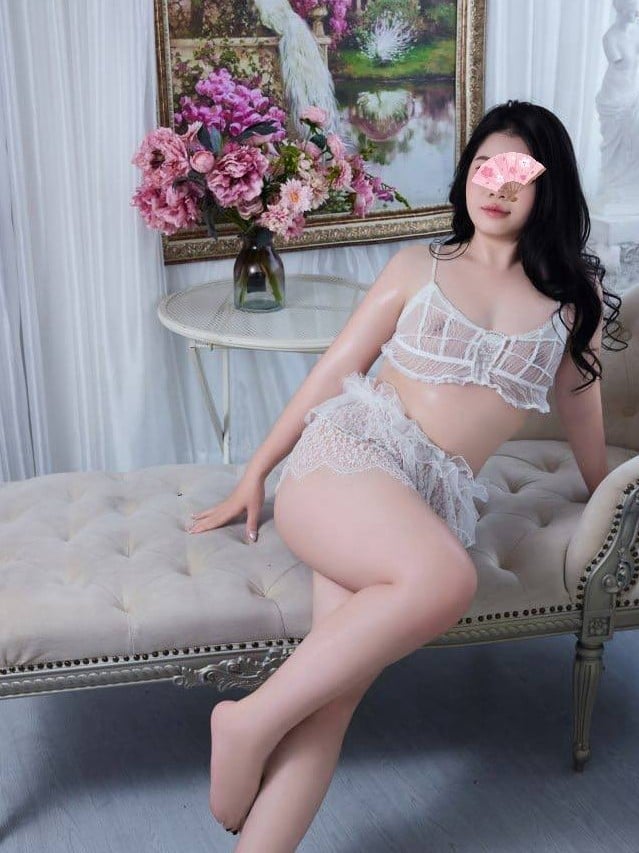 ❤️ Hương Ly ❤️ Bé Teen Da Trắng Mặt Xinh - Dáng Dây Gợi Cảm Nứng Mắt