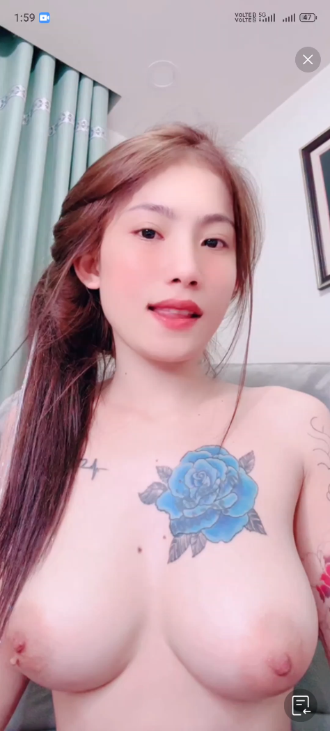 Cặp vú to ngon quá