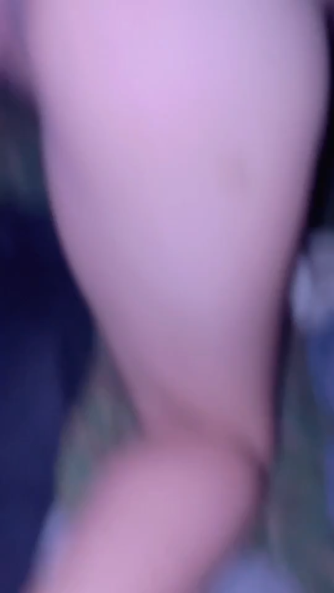 Địt em gái Long An tại công viên Bến Nước