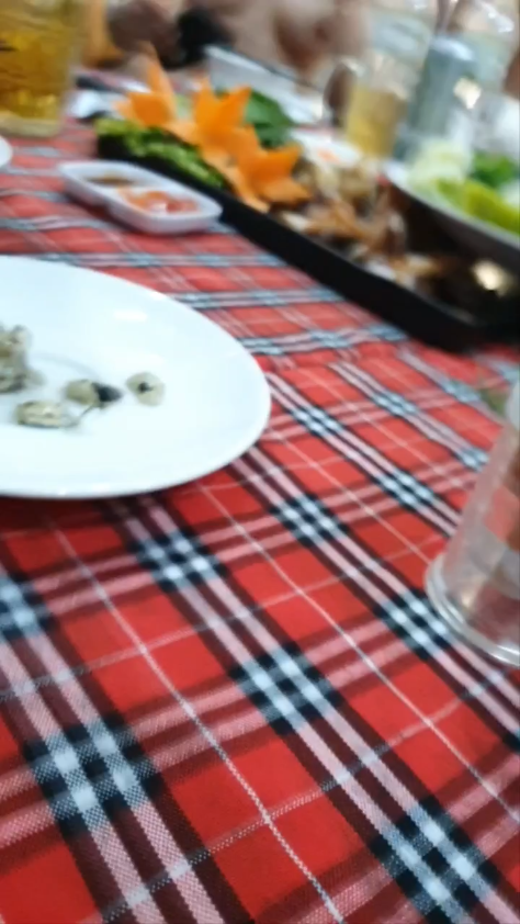 quán Chim Rừng  bia ôm cởi truồng