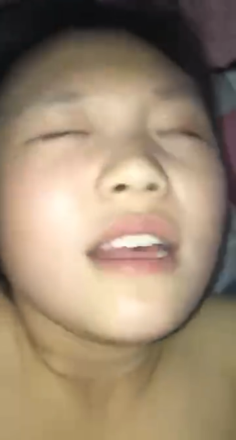 Chịch em gái người mông 2k10 cực phê
